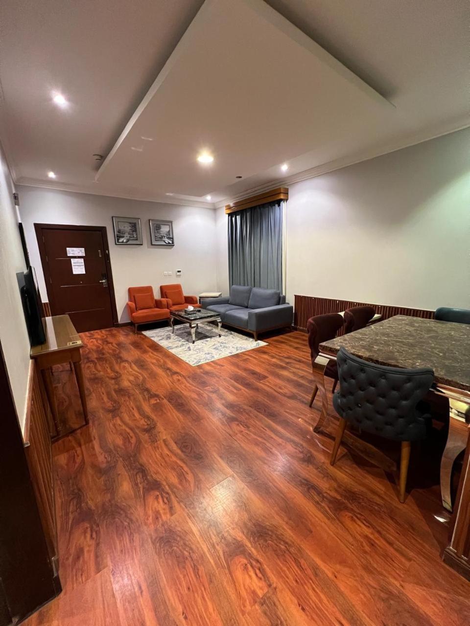 Al Masem Serviced Apartments - Exit 9 Riyadh Ruang foto